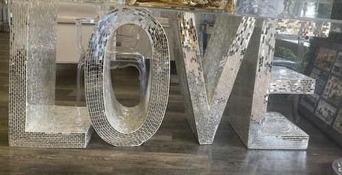 Love Table (MIRRORED)